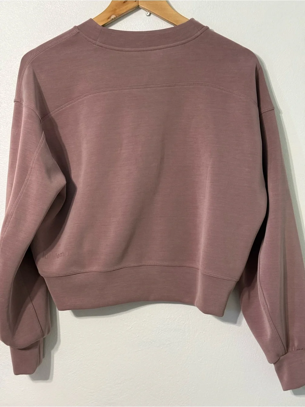 Lululemon Softstreme Perfectly Oversized Cropped Crew in Twilight Rose size Zero